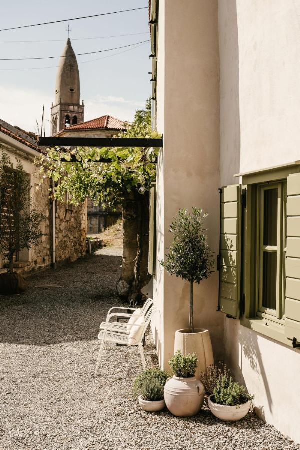 Grad Stanjel House Bed & Breakfast Exterior photo